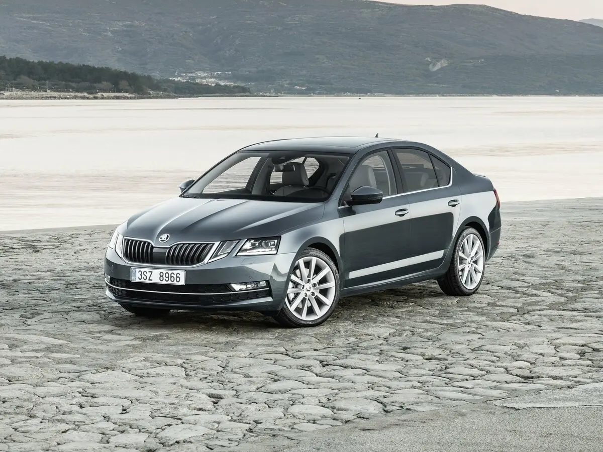Skoda Octavia III (A7) Рестайлинг Лифтбек