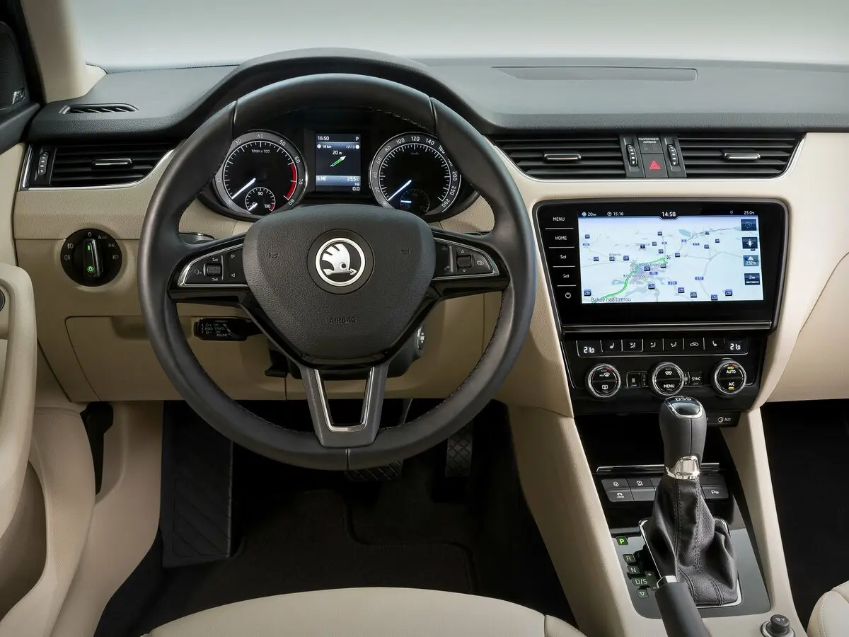Skoda Octavia III (A7) Рестайлинг Универсал 5 дв. — сүрөт 6