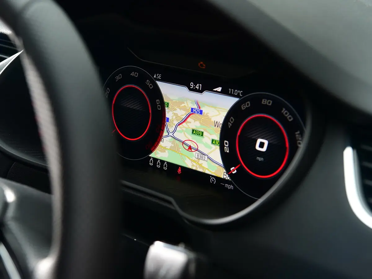 Skoda Octavia RS III Рестайлинг Лифтбек — сүрөт 6