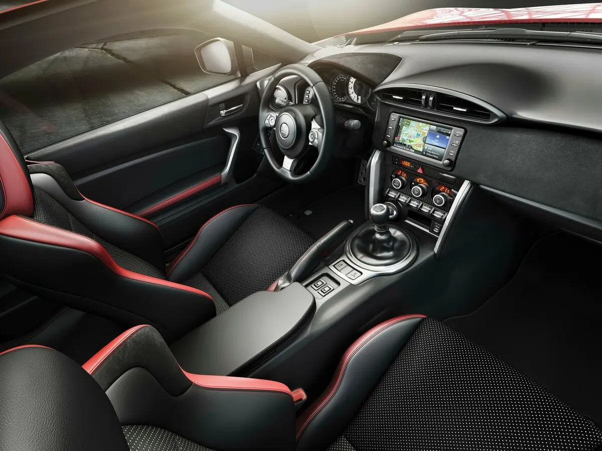 Toyota GT86 I Рестайлинг Купе — фото 6
