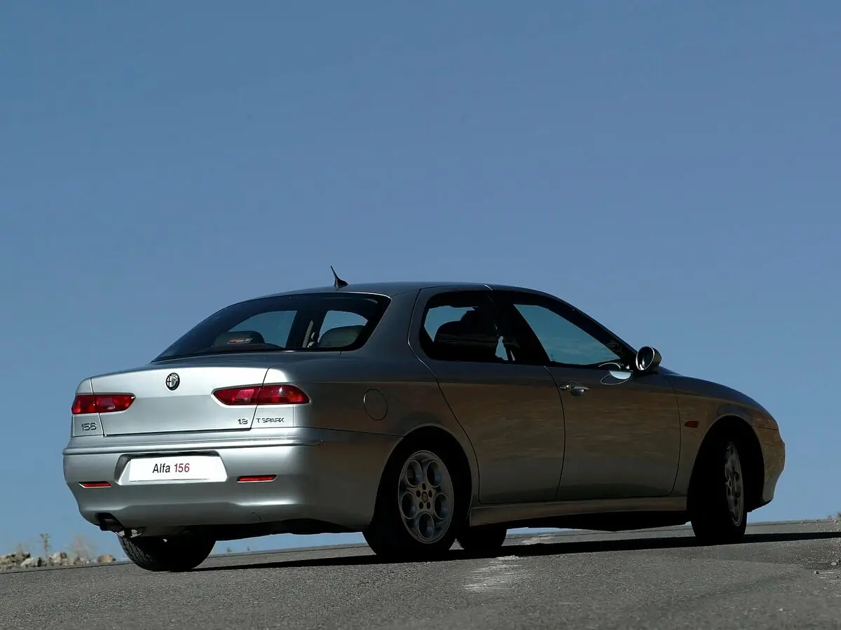 Alfa Romeo 156 I Рестайлинг 1 Седан — photo 6