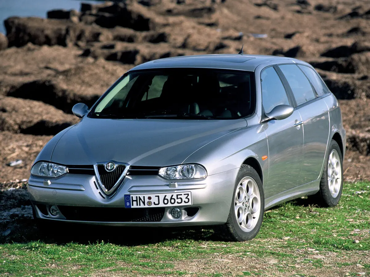 Alfa Romeo 156 I Рестайлинг 1 Универсал 5 дв. — 照片 4