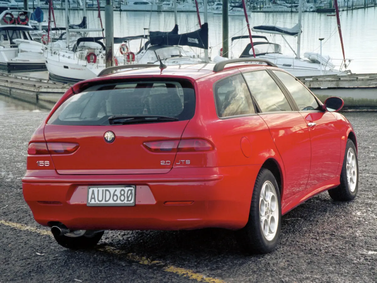 Alfa Romeo 156 I Рестайлинг 1 Универсал 5 дв. — 照片 5