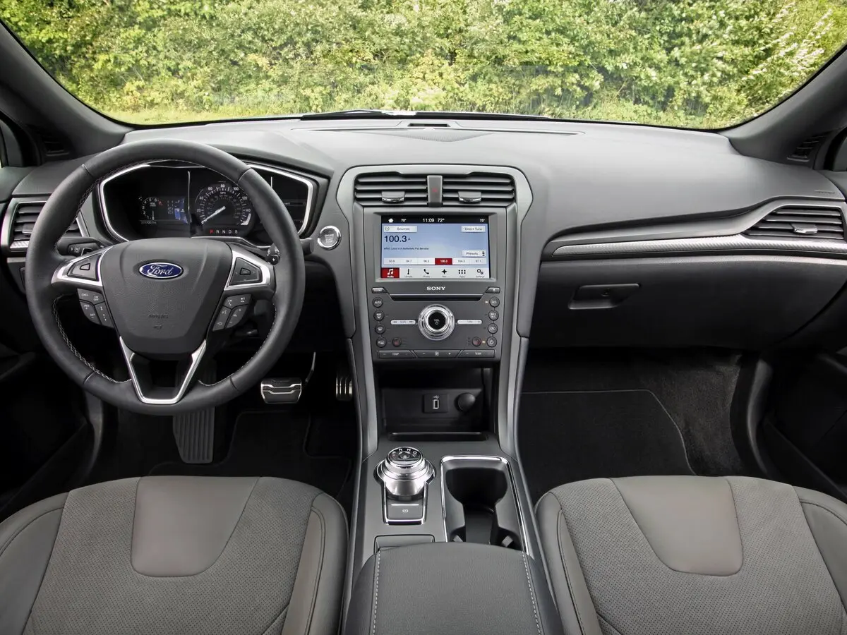 Ford Fusion (North America) II Рестайлинг Седан — сүрөт 6