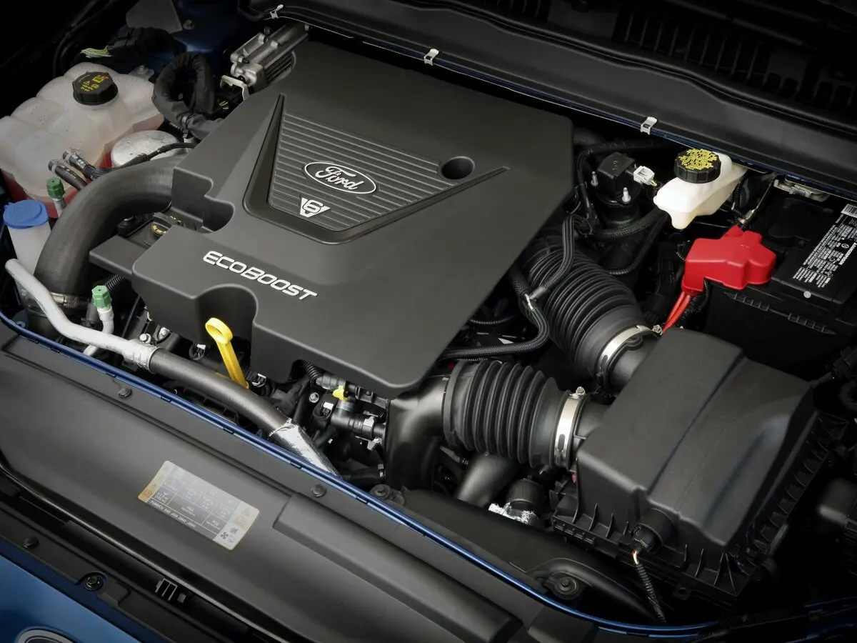 Ford Fusion (North America) II Рестайлинг Седан — сүрөт 12