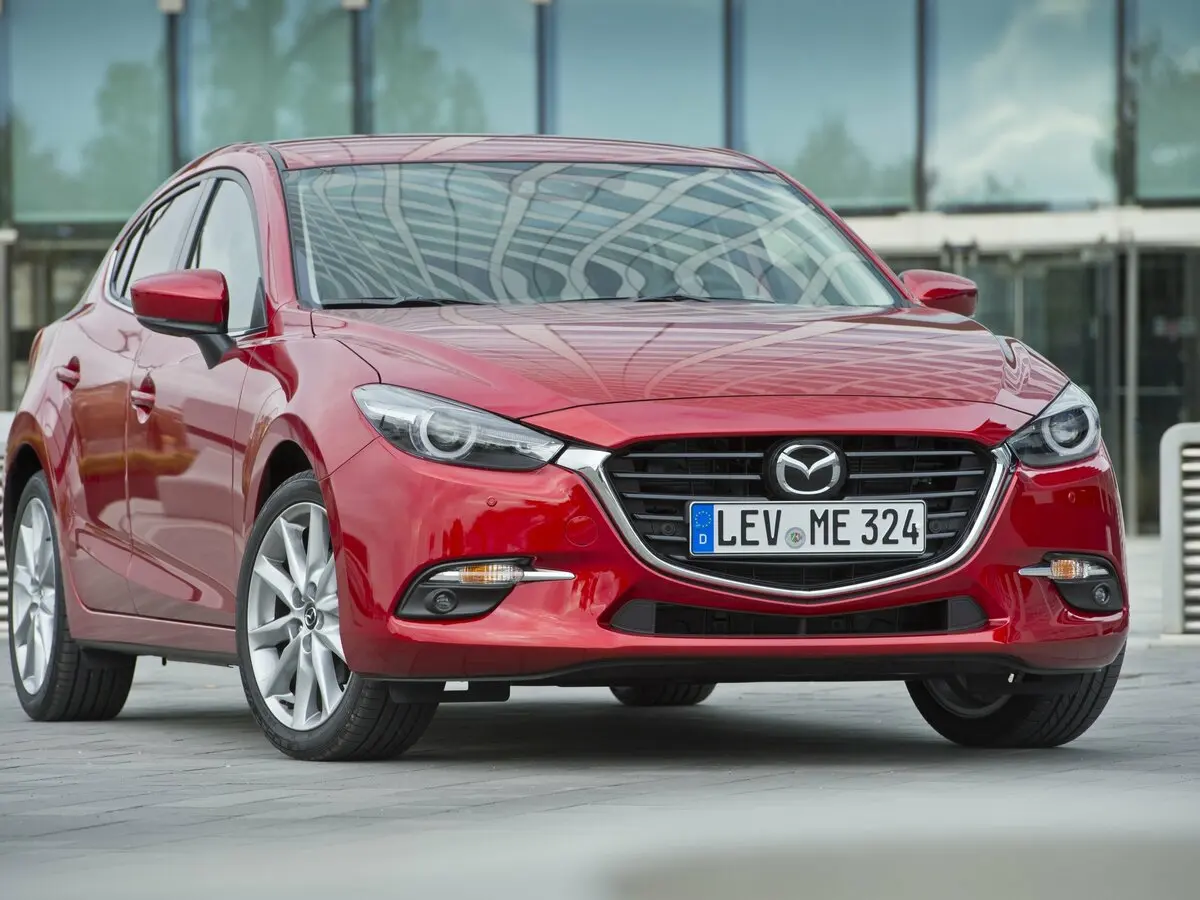 Mazda 3 III (BM) Рестайлинг Хэтчбек 5 дв. — фото 3