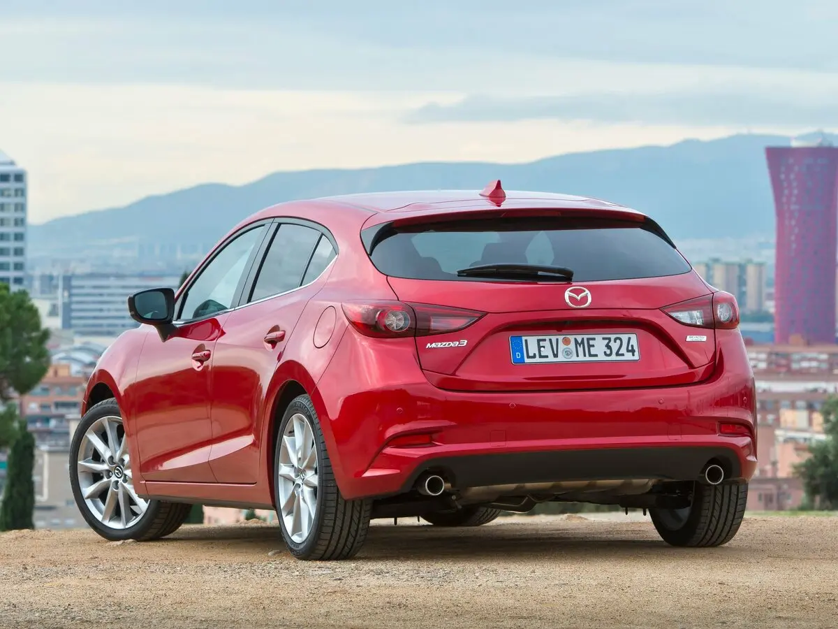 Mazda 3 III (BM) Рестайлинг Хэтчбек 5 дв. — фото 4