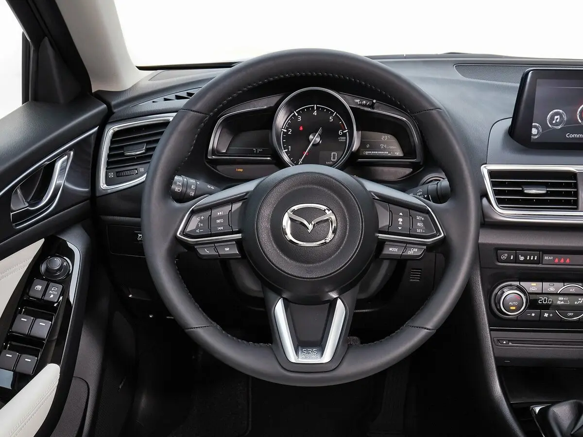 Mazda 3 III (BM) Рестайлинг Седан — фото 10