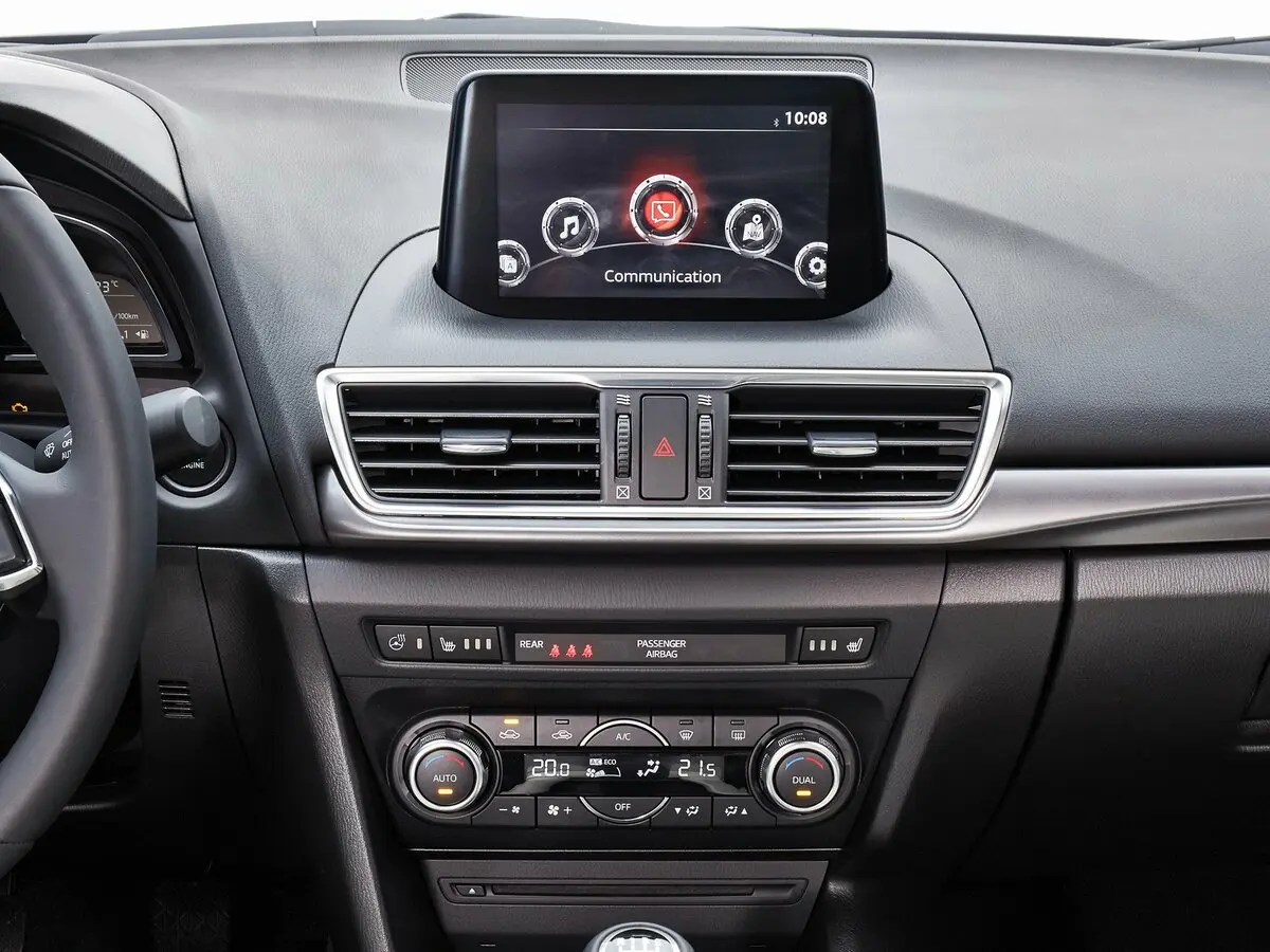 Mazda 3 III (BM) Рестайлинг Седан — фото 13