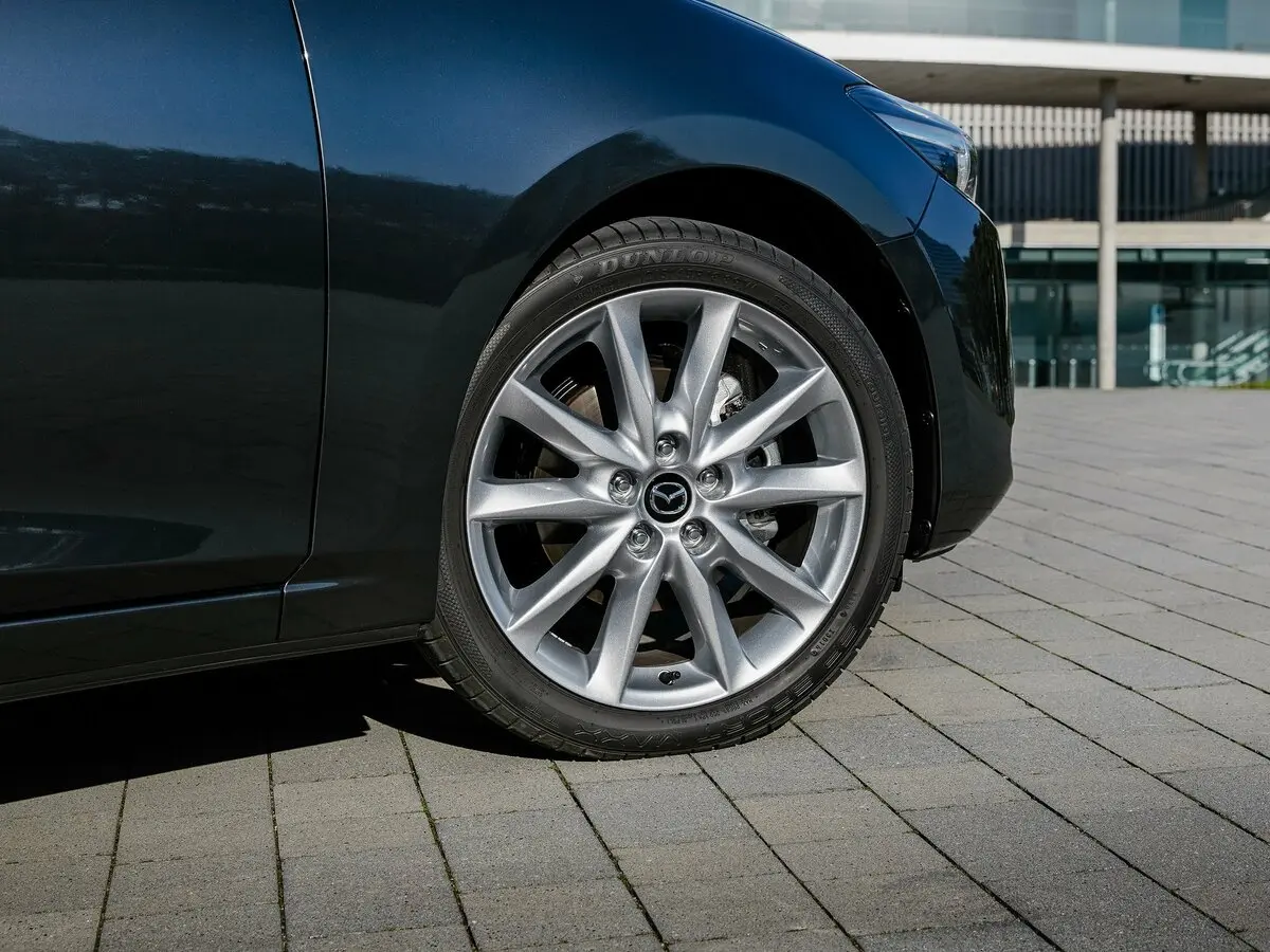 Mazda 3 III (BM) Рестайлинг Седан — фото 15