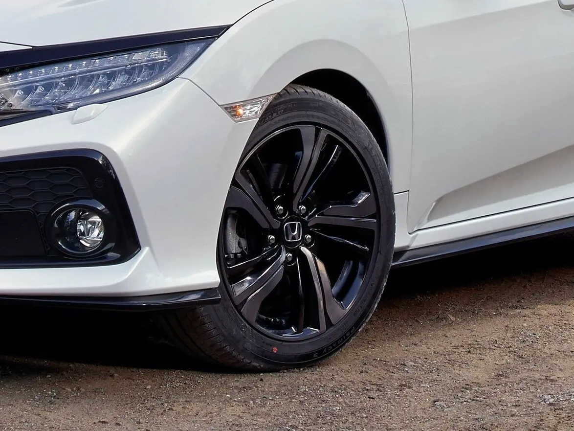 Honda Civic X Хэтчбек 5 дв. — фото 13