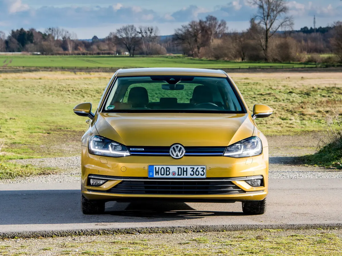 Volkswagen Golf VII Рестайлинг Хэтчбек 5 дв. — фото 3