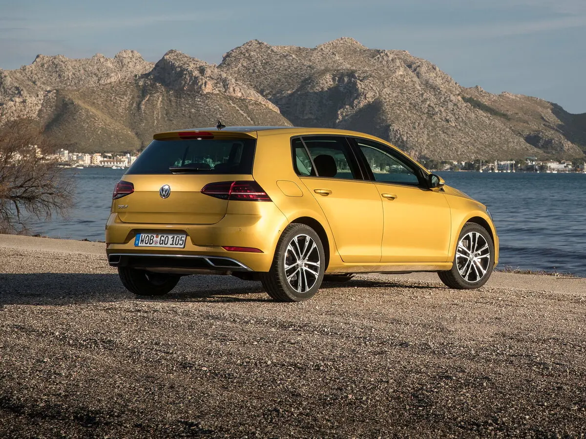 Volkswagen Golf VII Рестайлинг Хэтчбек 5 дв. — фото 5