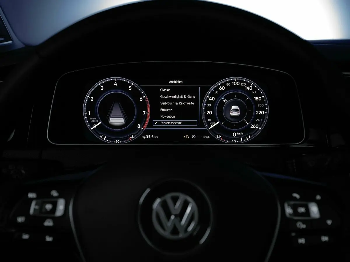 Volkswagen Golf VII Рестайлинг Хэтчбек 5 дв. — фото 9