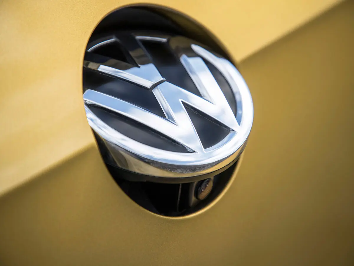 Volkswagen Golf VII Рестайлинг Хэтчбек 3 дв. — фото 9