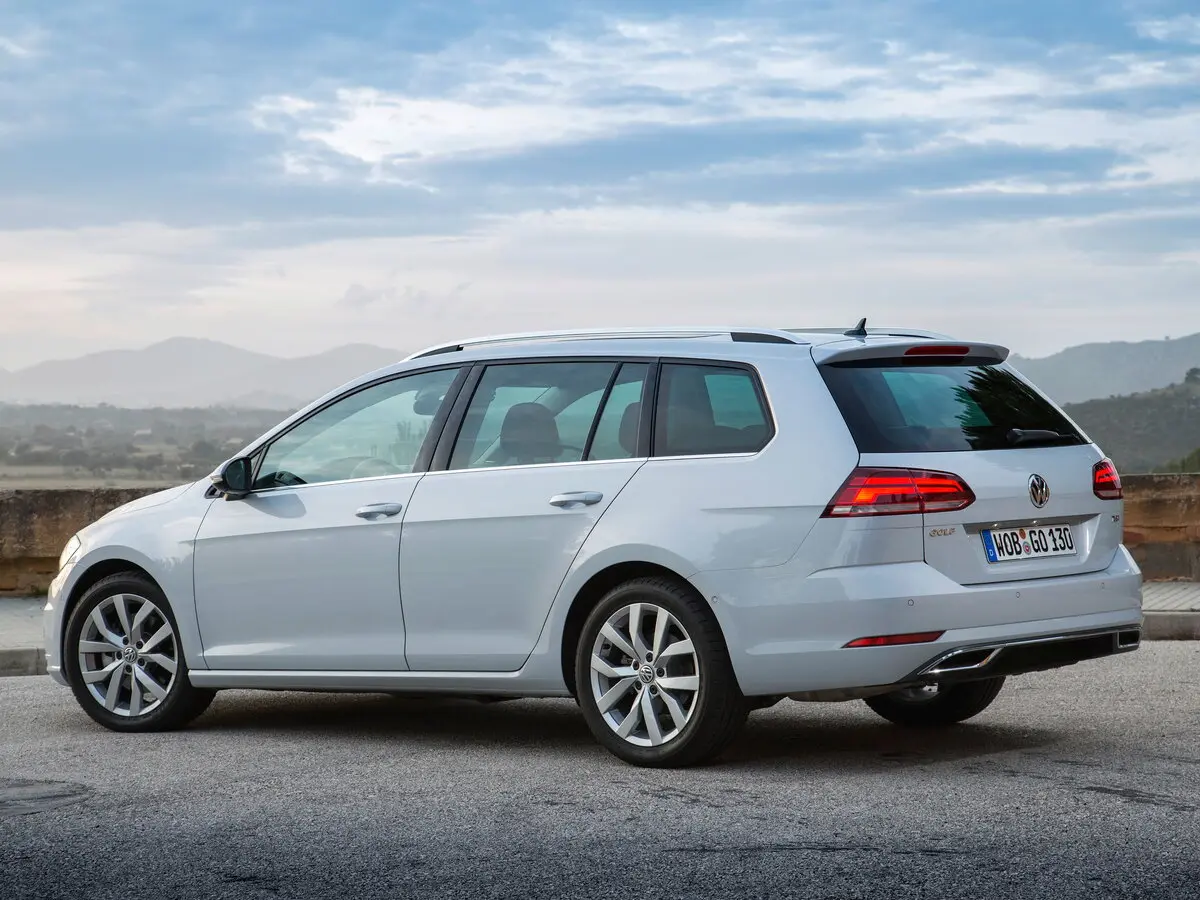 Volkswagen Golf VII Рестайлинг Универсал 5 дв. — фото 6