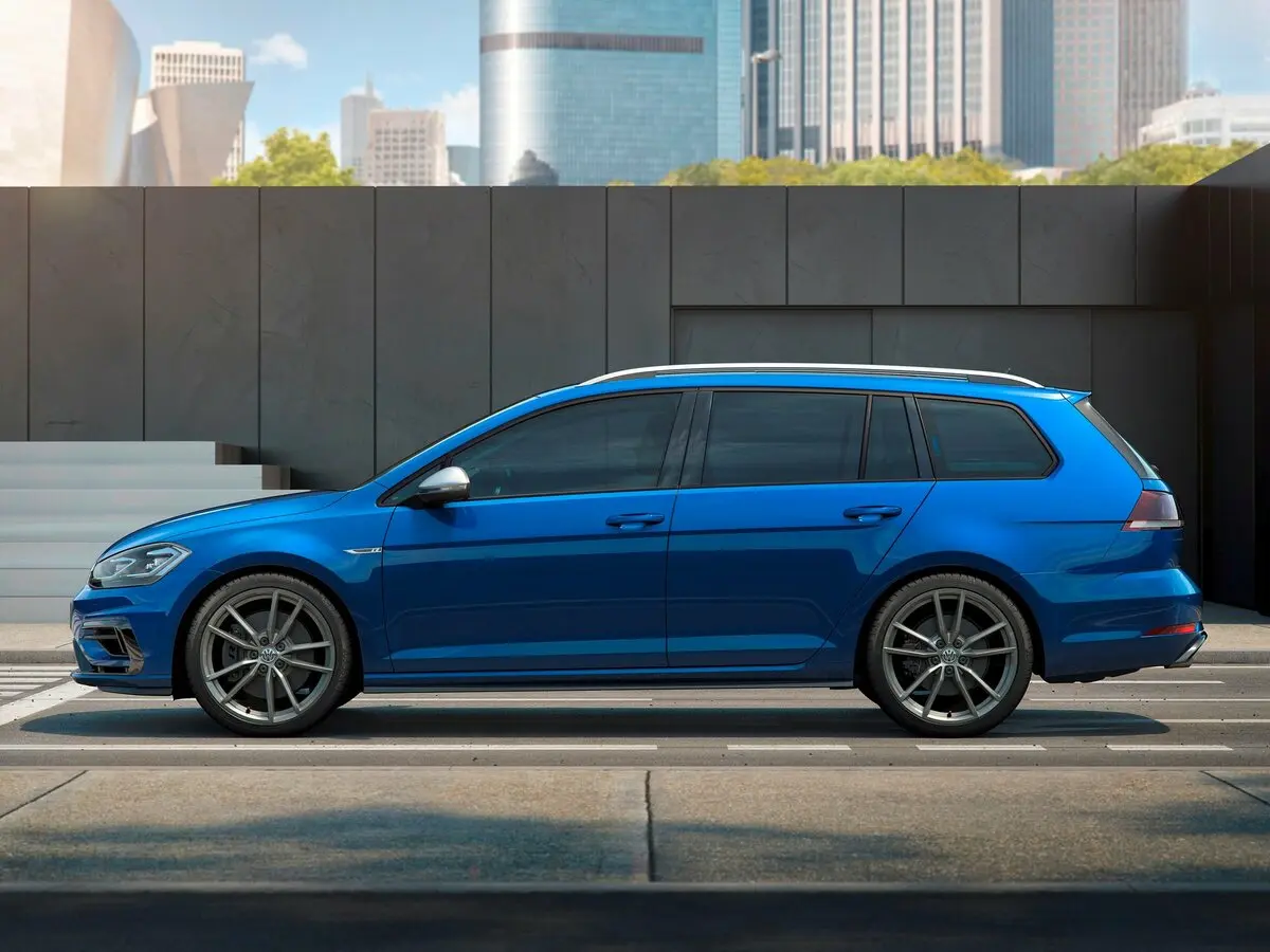Volkswagen Golf R VII Рестайлинг Универсал 5 дв. — сүрөт 2