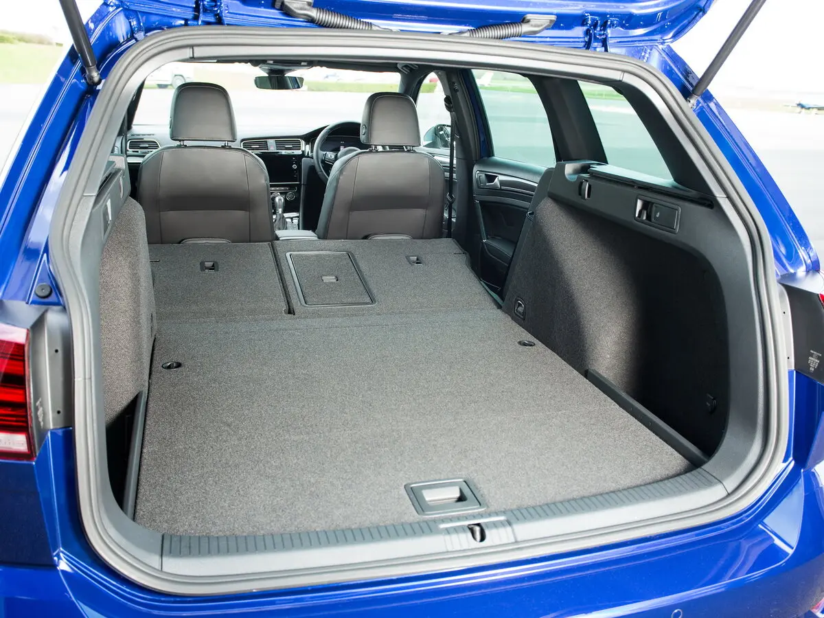 Volkswagen Golf R VII Рестайлинг Универсал 5 дв. — сүрөт 9