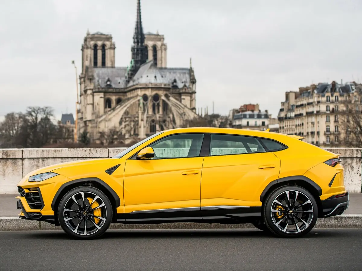Lamborghini Urus I Внедорожник 5 дв. — фото 2