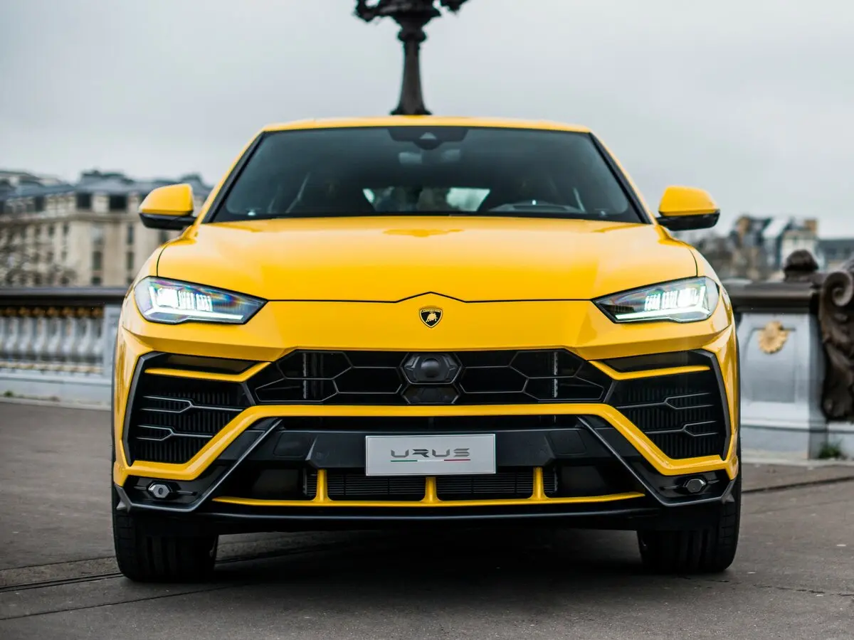 Lamborghini Urus I Внедорожник 5 дв. — фото 3