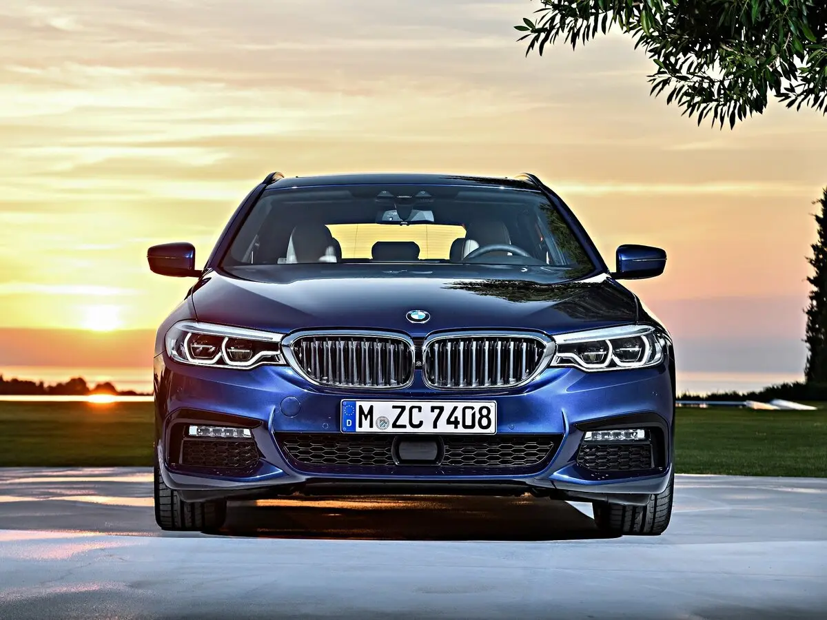 BMW 5 серии VII (G30/G31/G38) Универсал 5 дв. — фото 3