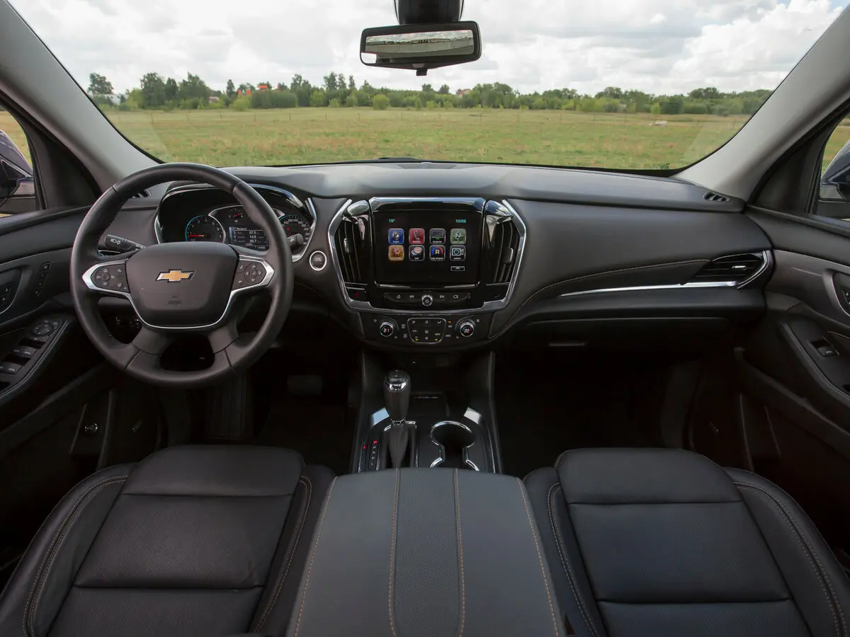 Chevrolet Traverse II Внедорожник 5 дв. — 照片 23