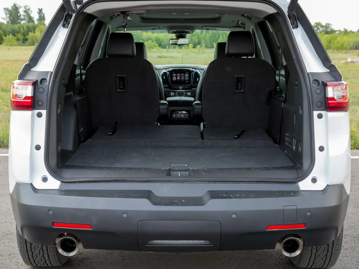 Chevrolet Traverse II Внедорожник 5 дв. — 照片 32