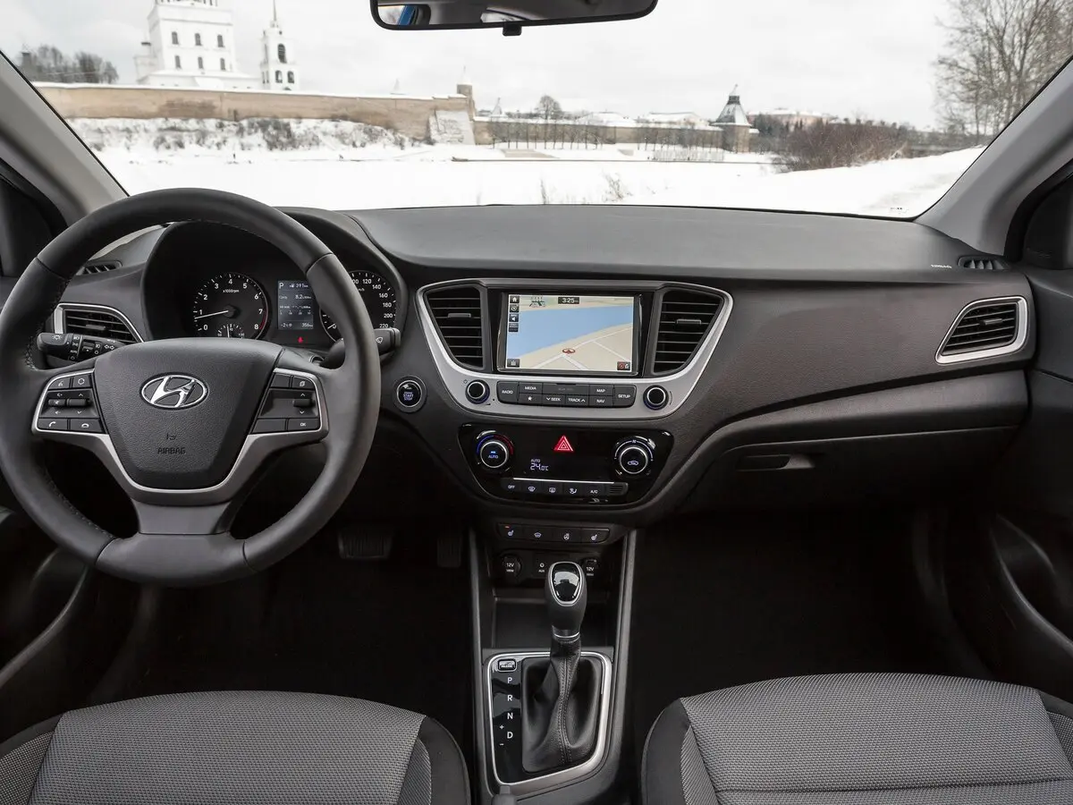 Hyundai Solaris II Седан — сүрөт 12