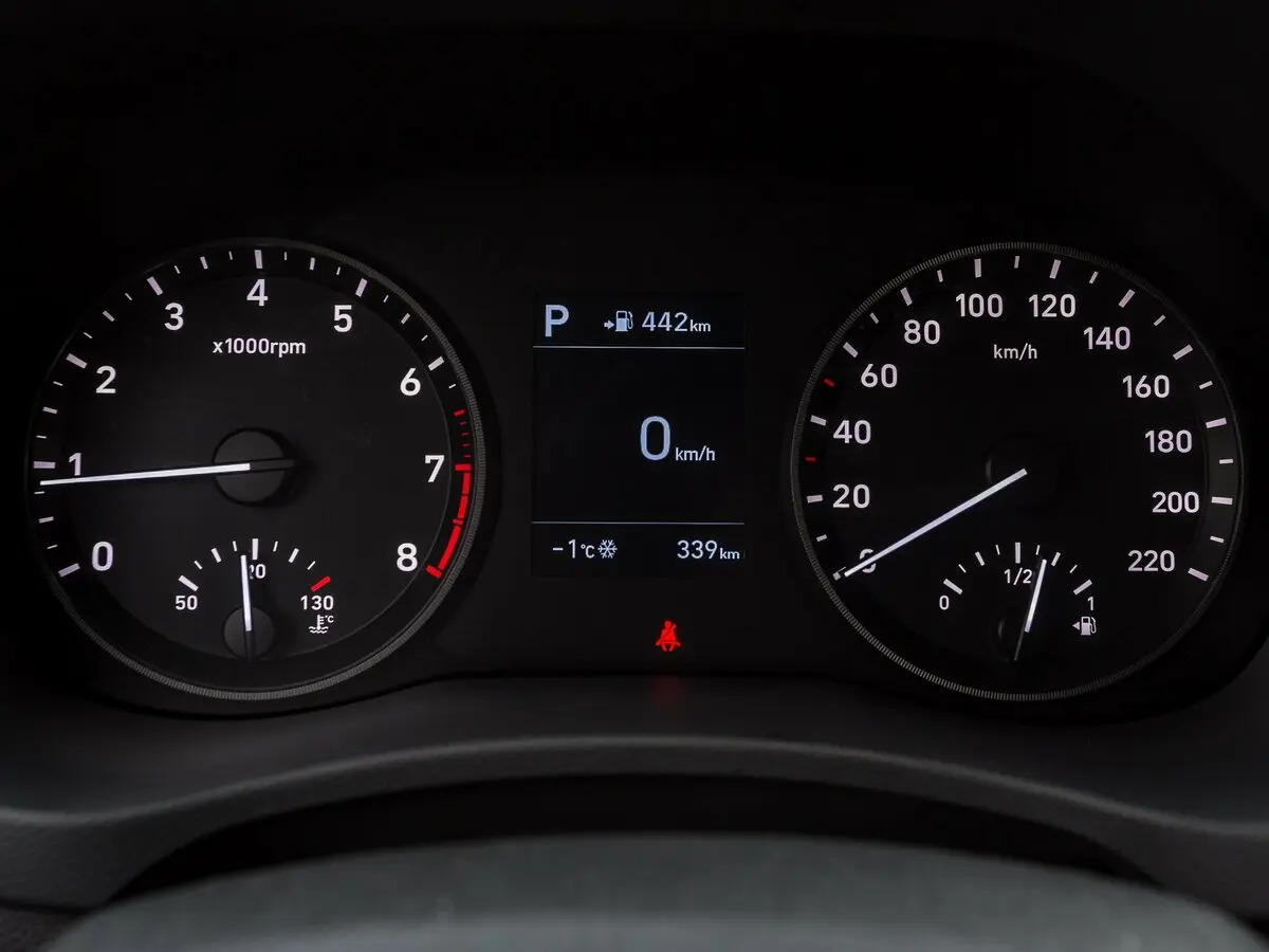 Hyundai Solaris II Седан — сүрөт 14
