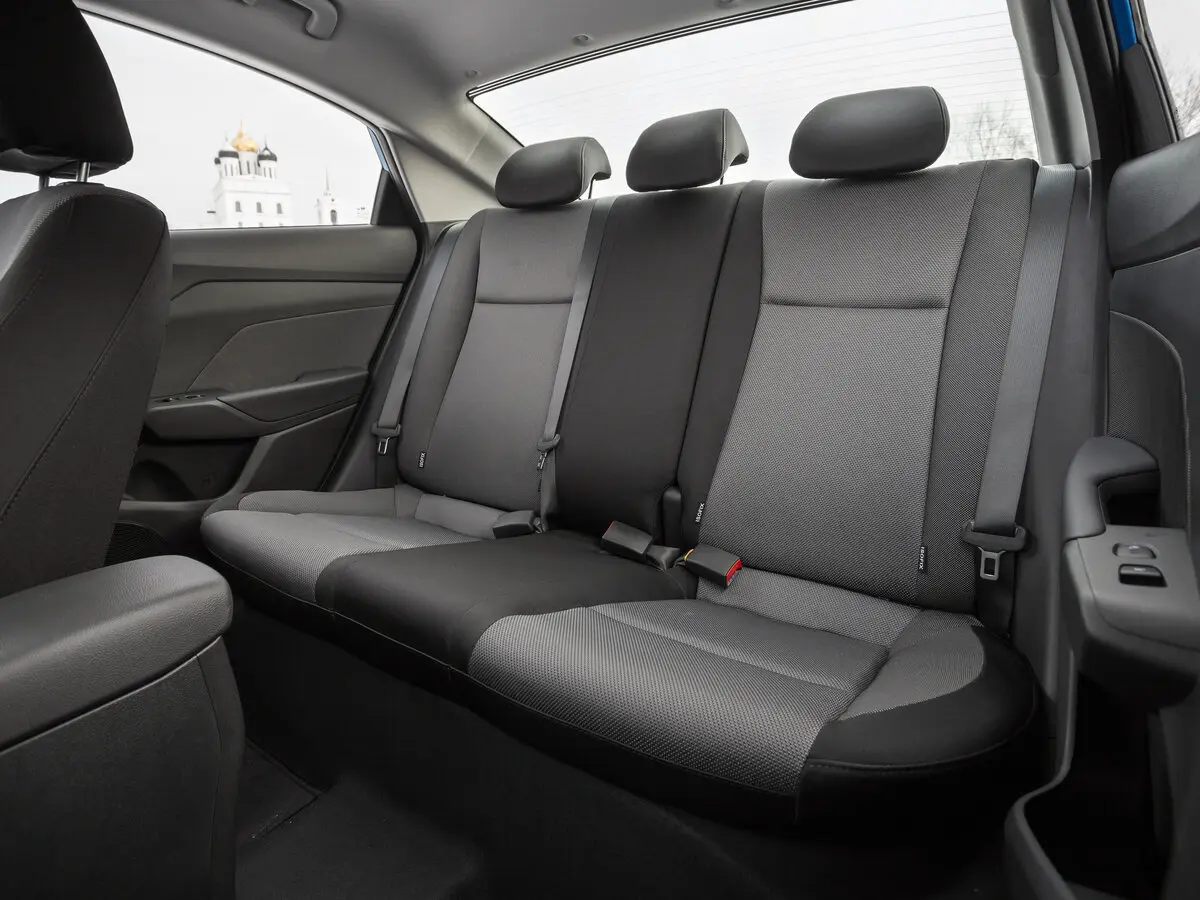 Hyundai Solaris II Седан — сүрөт 15