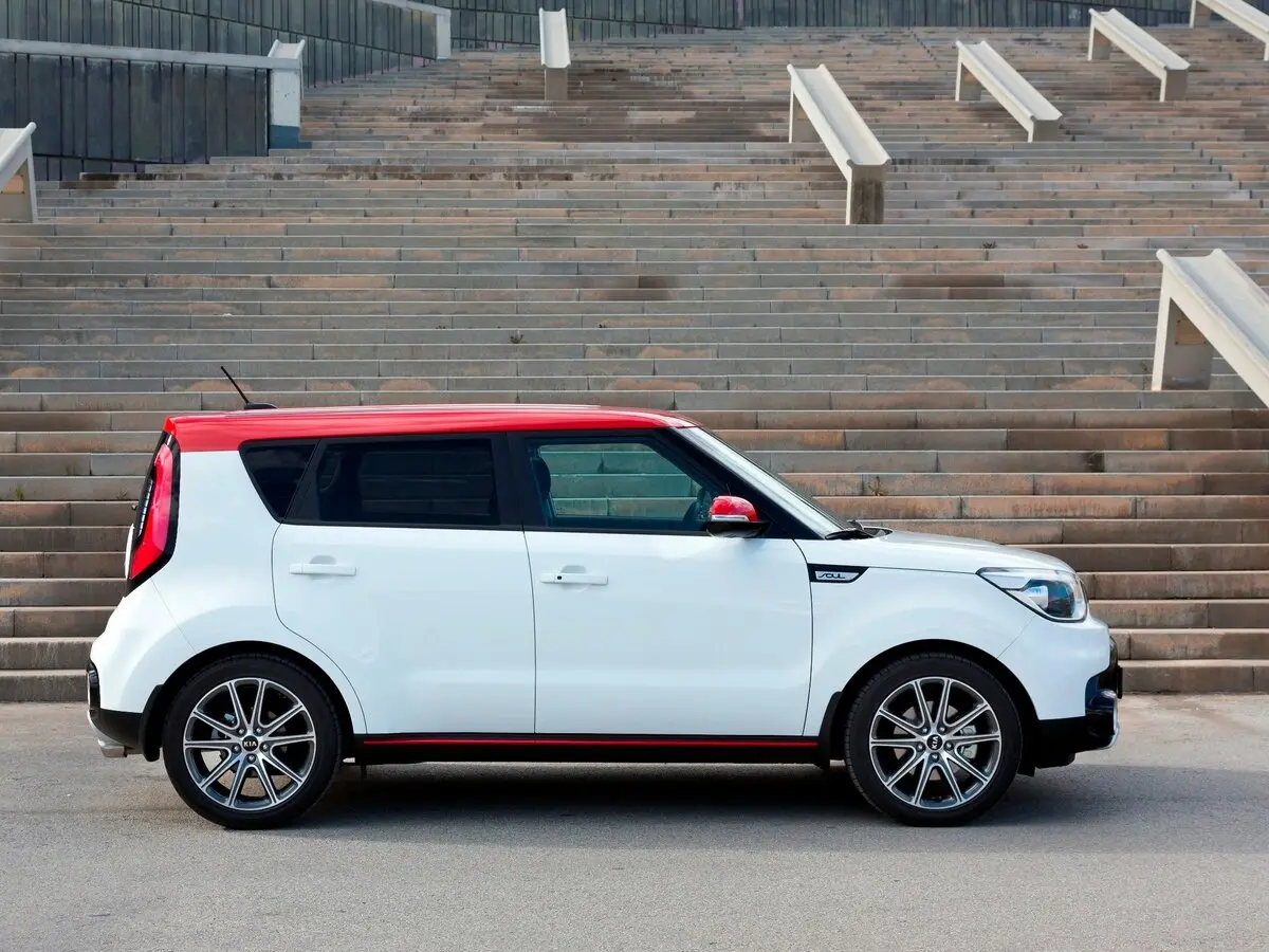 Kia Soul II Рестайлинг Хэтчбек 5 дв. — сүрөт 2