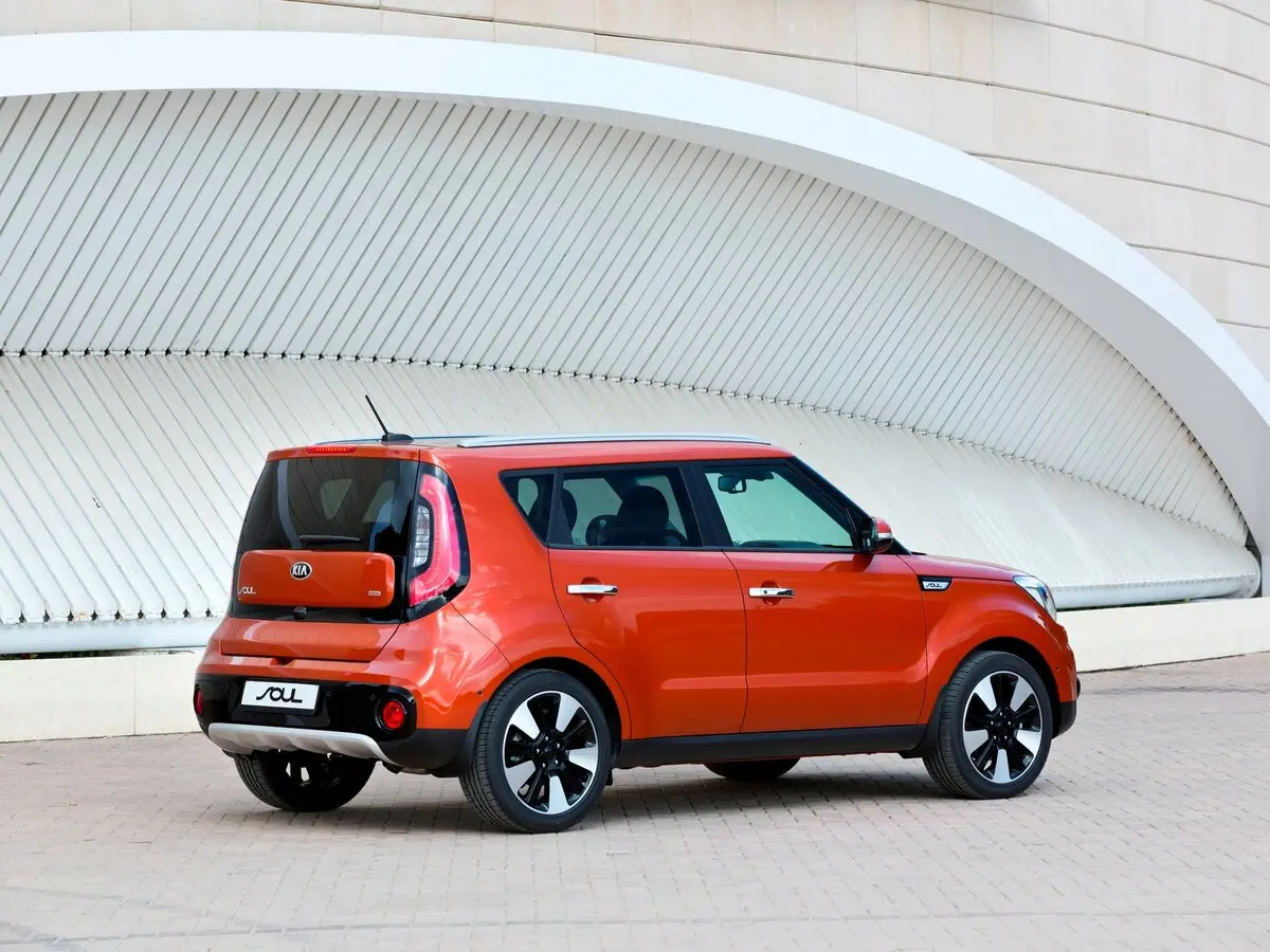 Kia Soul II Рестайлинг Хэтчбек 5 дв. — сүрөт 5