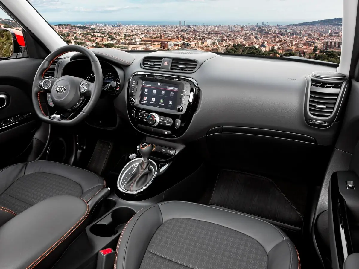 Kia Soul II Рестайлинг Хэтчбек 5 дв. — сүрөт 7