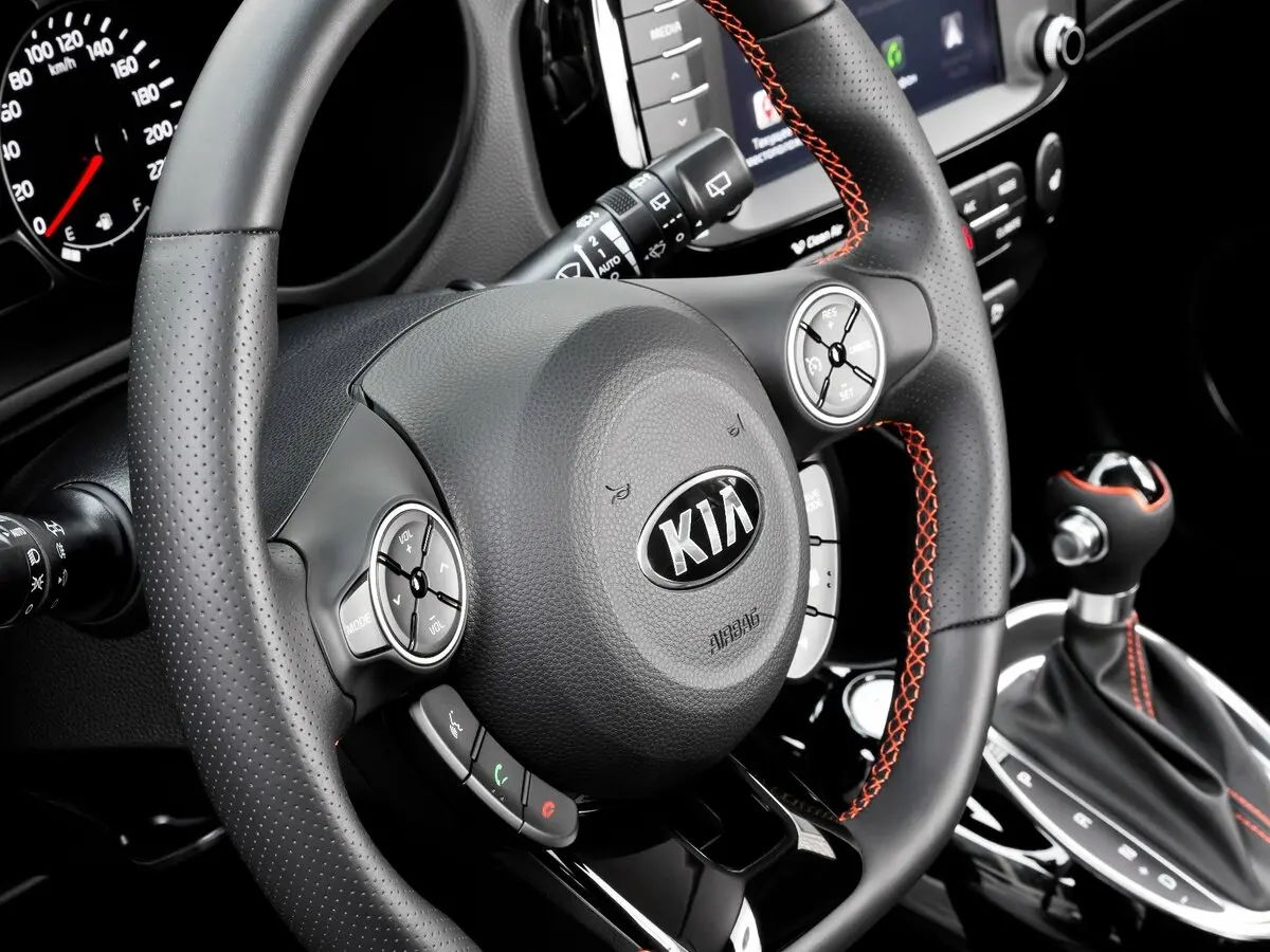 Kia Soul II Рестайлинг Хэтчбек 5 дв. — сүрөт 8