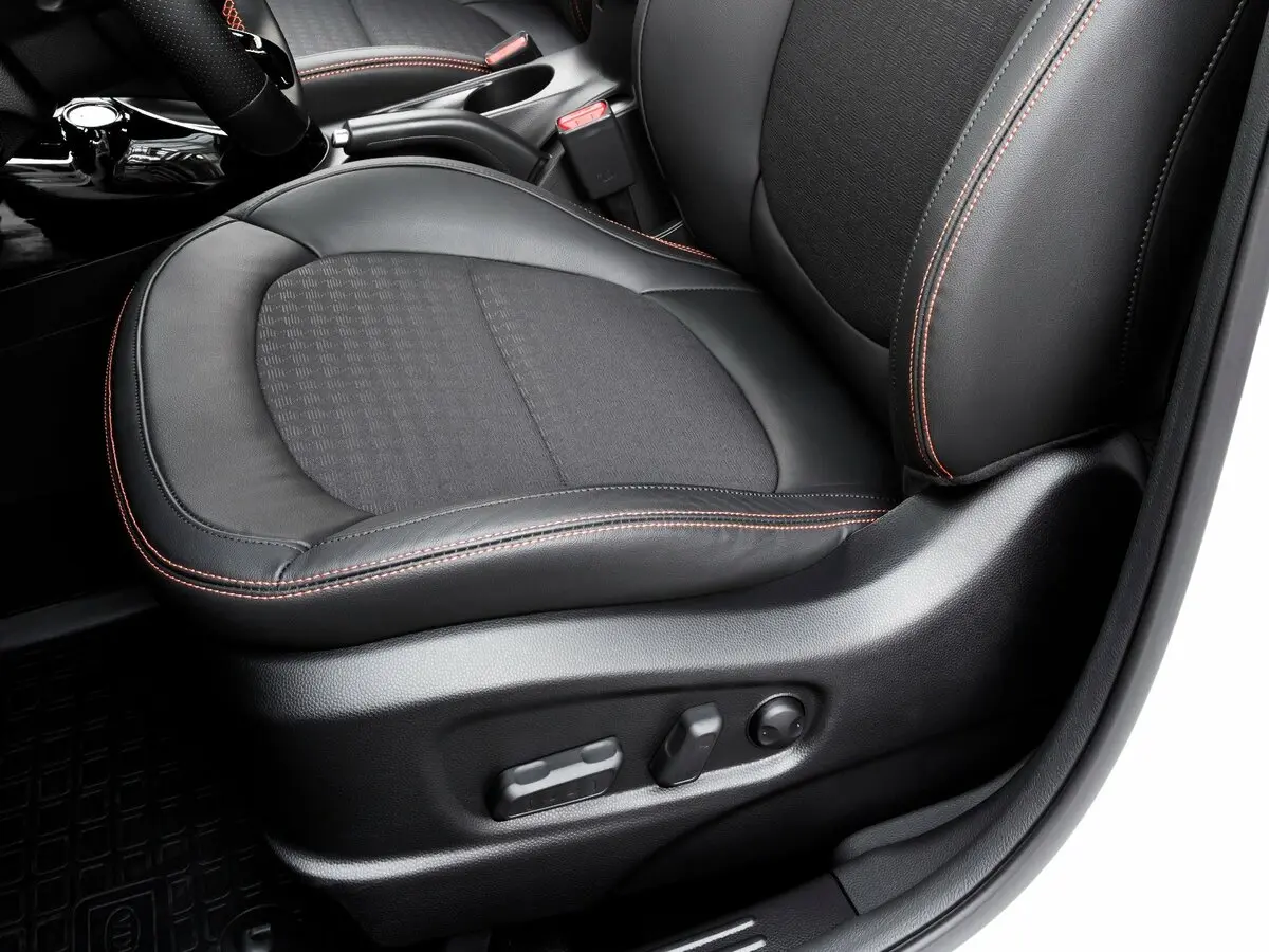 Kia Soul II Рестайлинг Хэтчбек 5 дв. — сүрөт 12