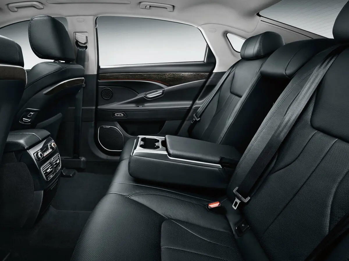 Geely Emgrand GT 2015 – 2020 Седан — photo 10