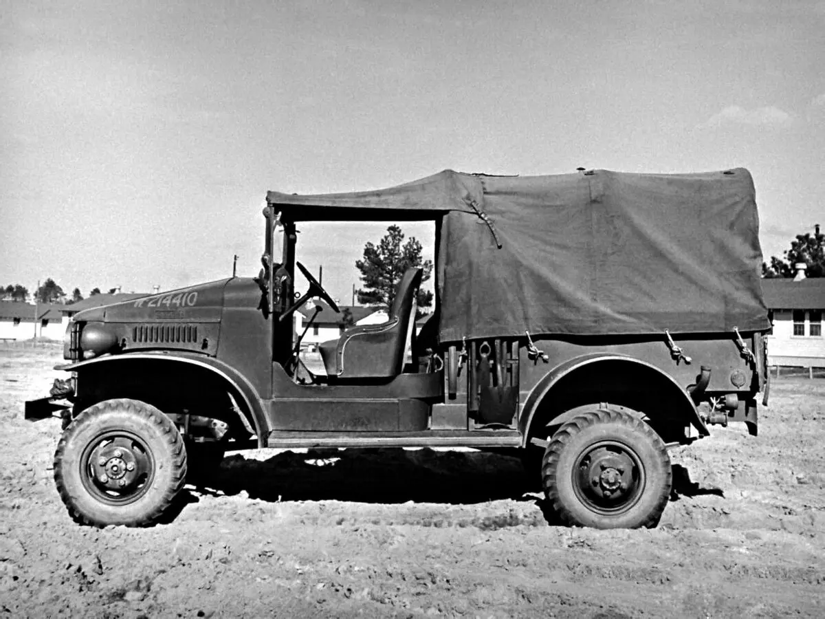Dodge WC series T207 Внедорожник открытый WC-4 — сүрөт 2