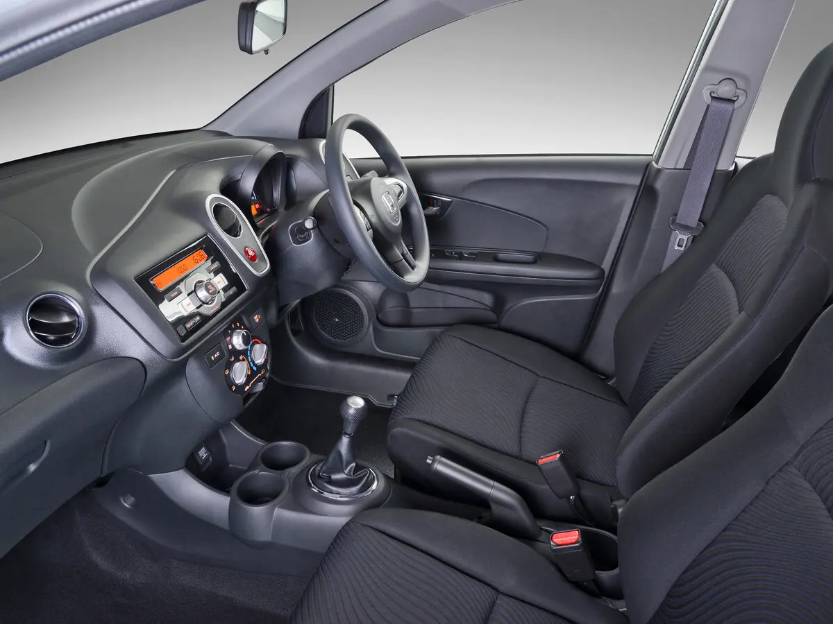 Honda Mobilio II Компактвэн — сүрөт 8