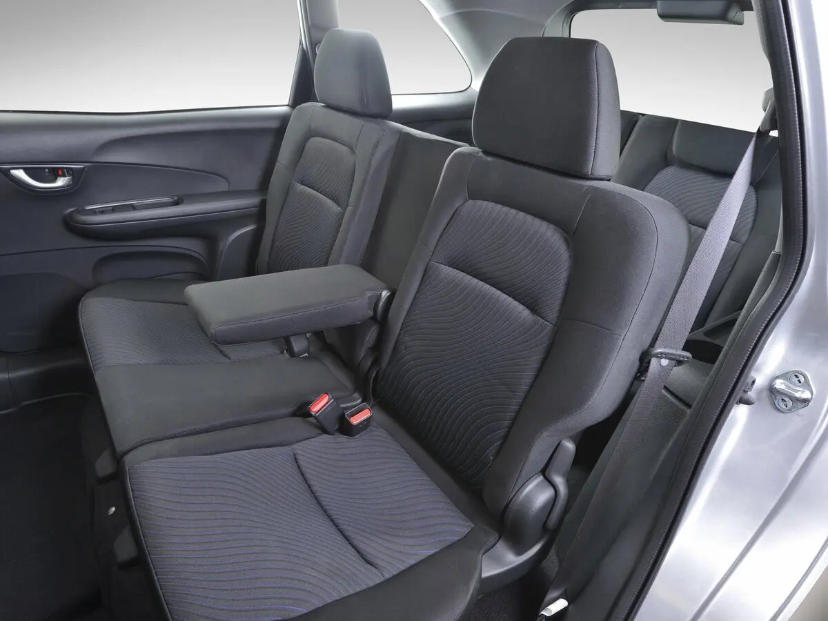 Honda Mobilio II Компактвэн — сүрөт 11