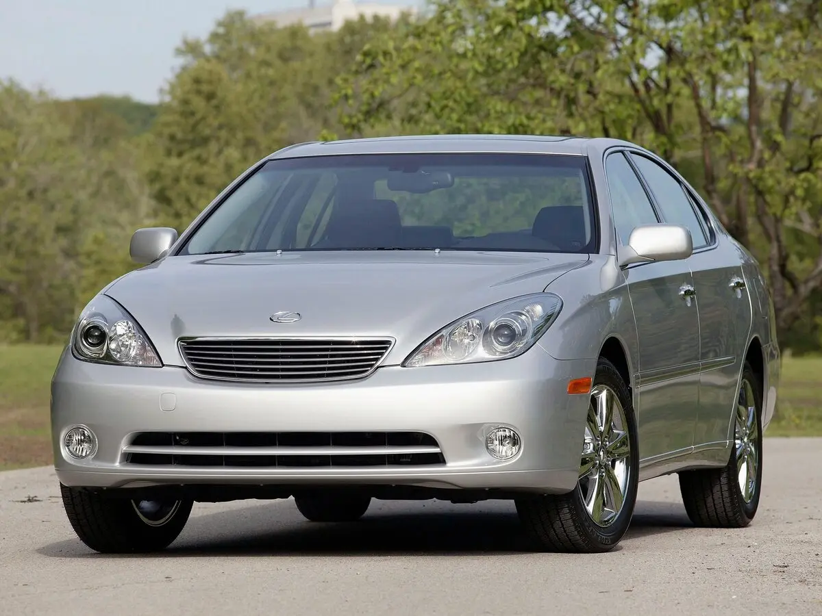 Lexus ES IV Рестайлинг Седан — фото 3