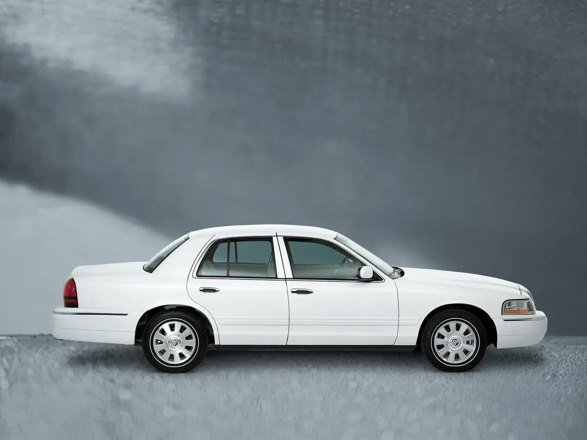 Mercury Grand Marquis IV Седан — 照片 2