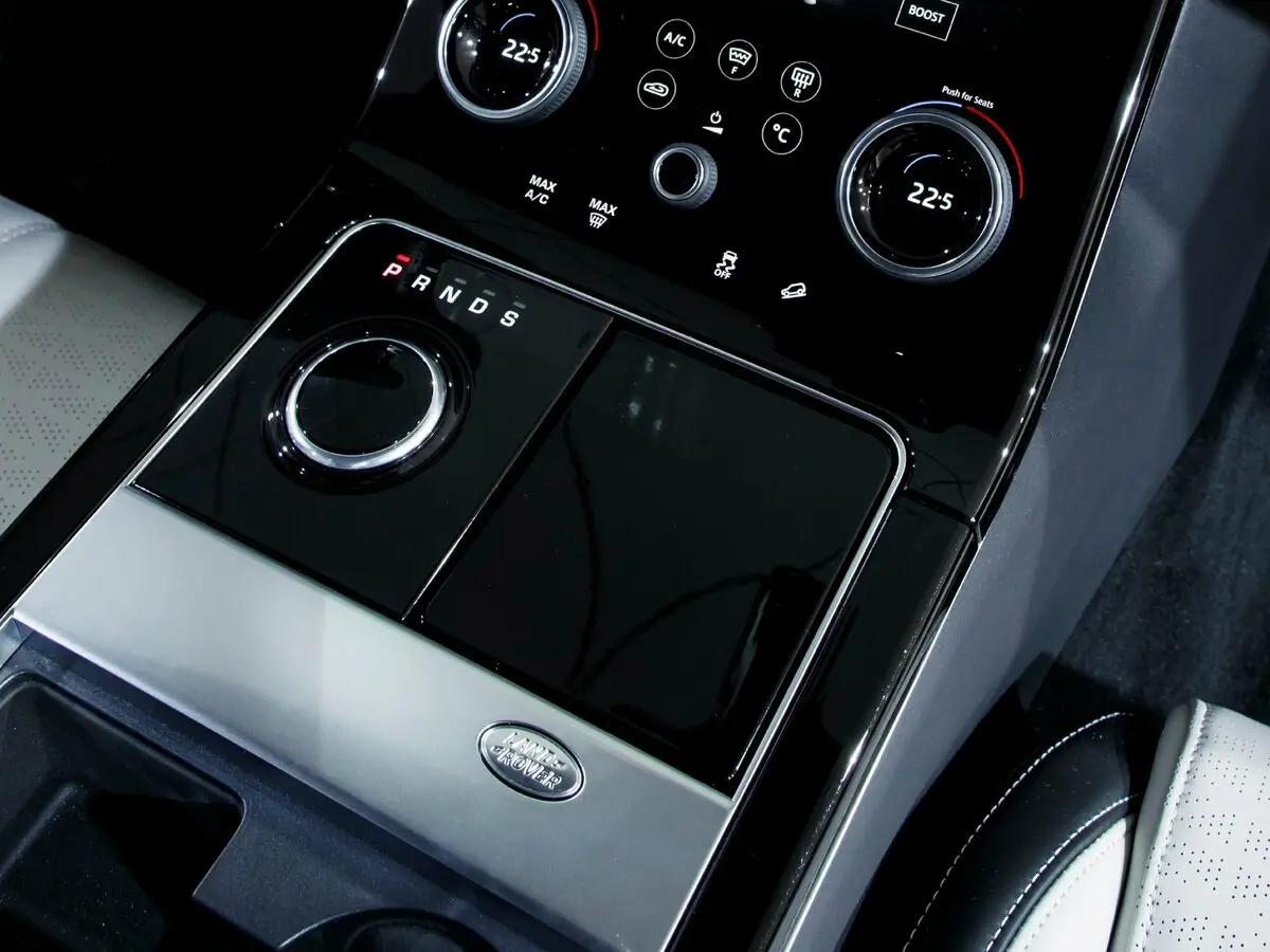 Land Rover Range Rover Velar I Внедорожник 5 дв. — фото 11