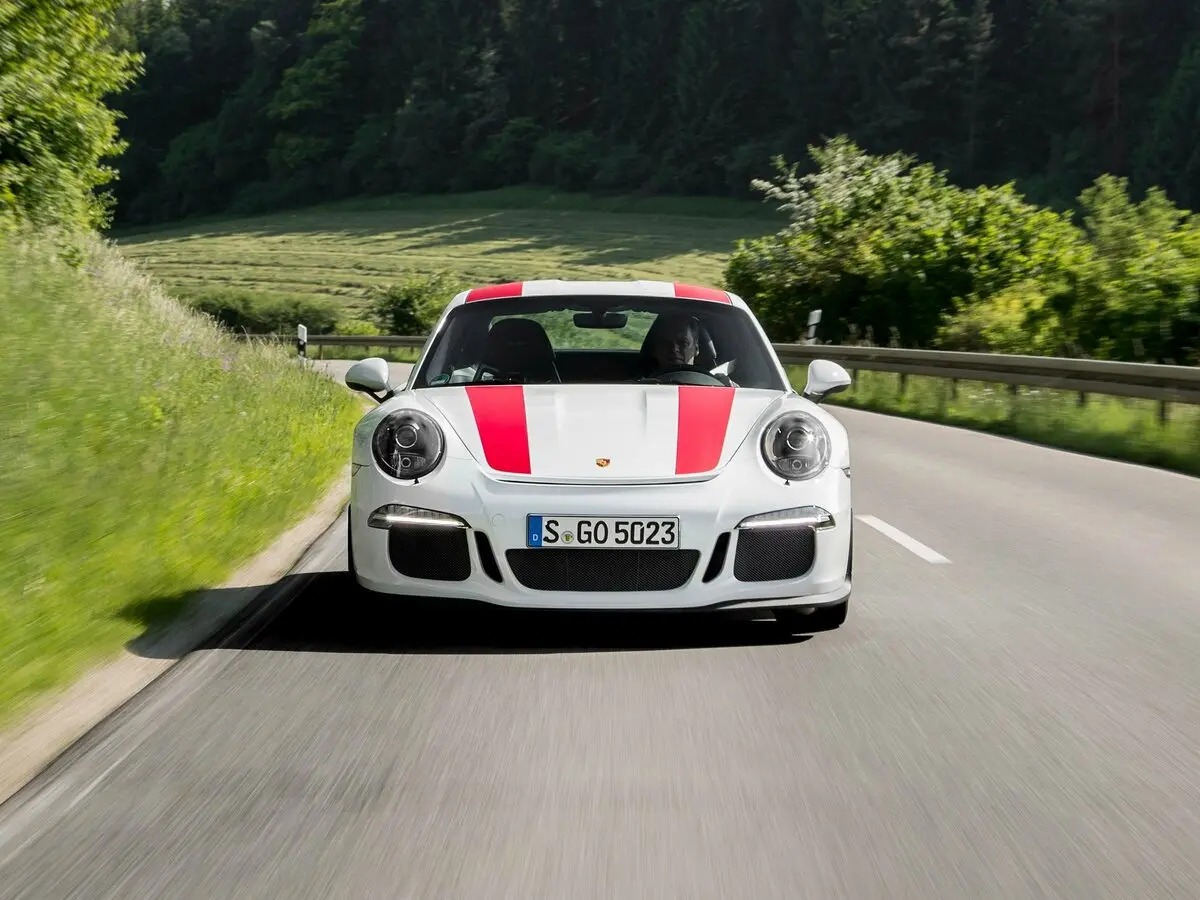Porsche 911 R 991 Купе — сүрөт 2