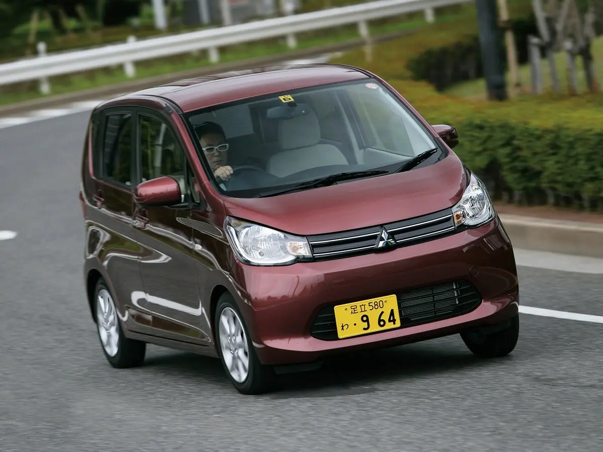 Mitsubishi eK Wagon III Хэтчбек 5 дв. — сүрөт 2