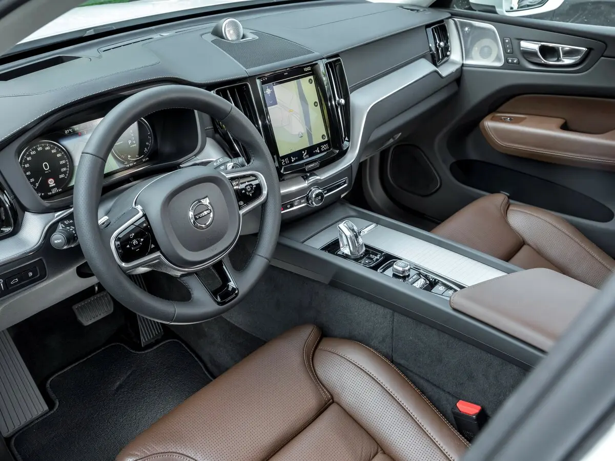 Volvo XC60 II Внедорожник 5 дв. — сүрөт 8