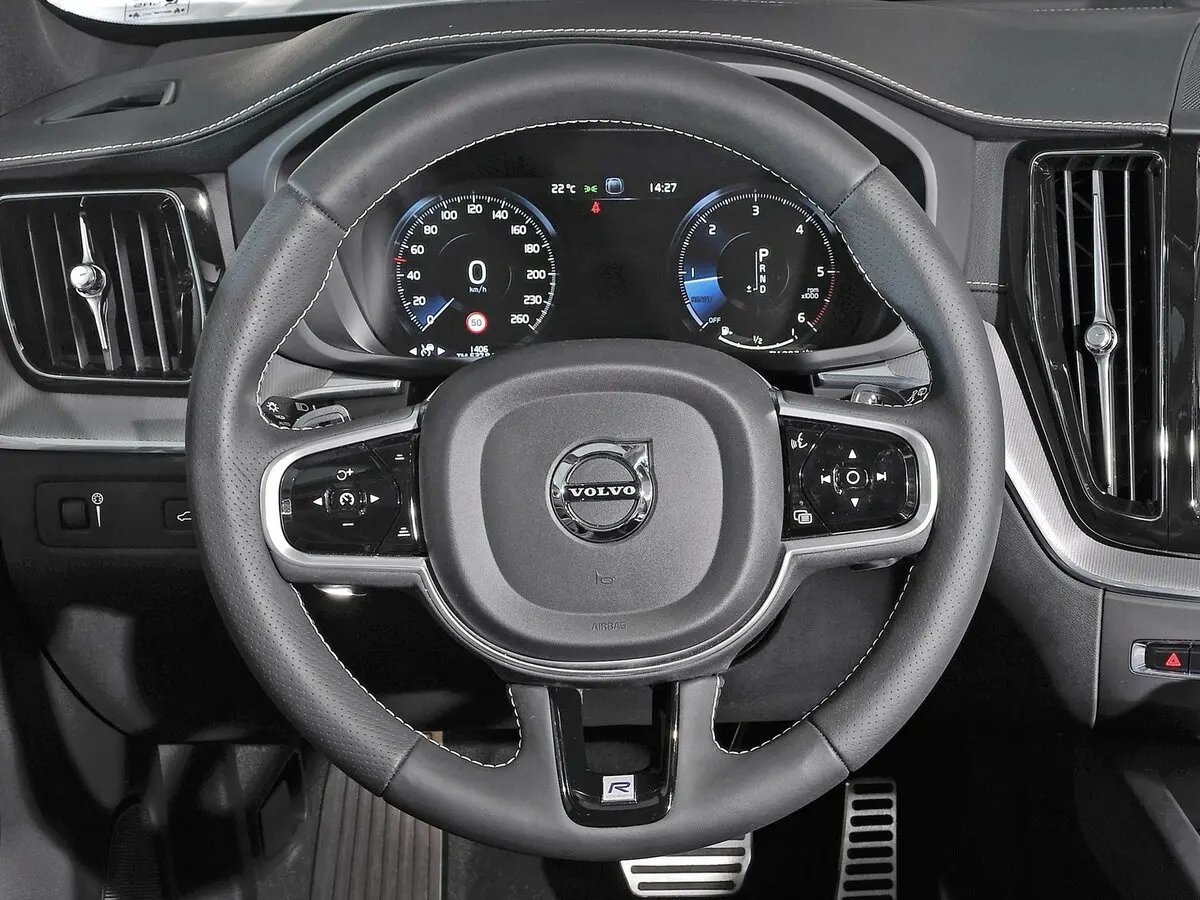 Volvo XC60 II Внедорожник 5 дв. — сүрөт 10