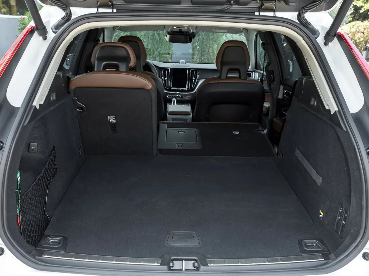 Volvo XC60 II Внедорожник 5 дв. — сүрөт 15