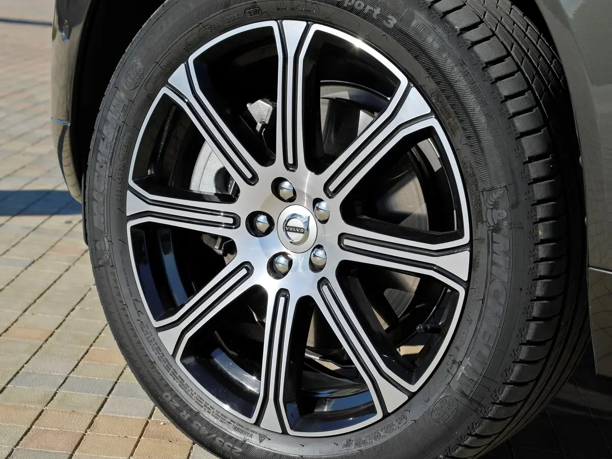 Volvo XC60 II Внедорожник 5 дв. — сүрөт 21