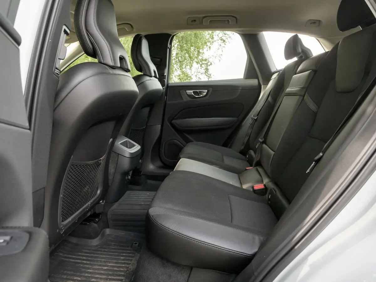 Volvo XC60 II Внедорожник 5 дв. — сүрөт 32