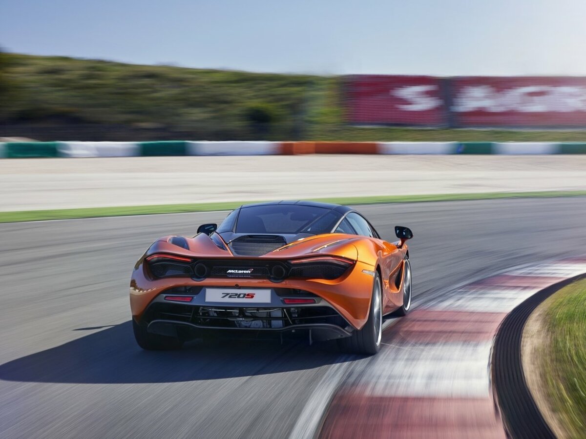 McLaren 720S 2017 – 2023 Купе — фото 4